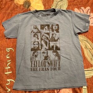 Taylor Swift Blue Short Sleeve Tee with Vintage Graphic